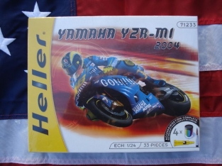 HLR.50927  YAMAHA YZR-M1 2004